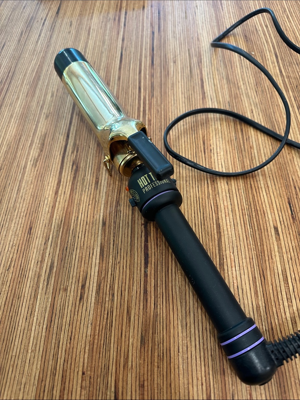 HOT TOOLS Professional Gold Curling Iron - Black/Gold